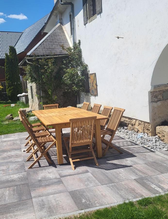 לאסצה Baroque Villa Near Bled - Resort Vidmar מראה חיצוני תמונה